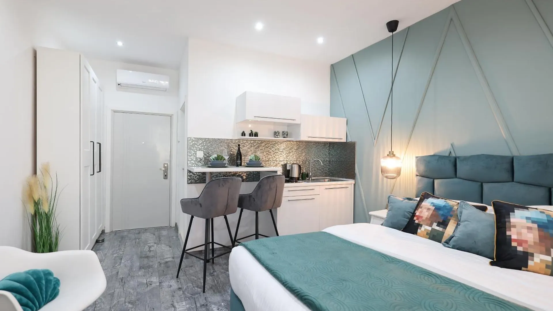 Apartments Blue Ivy Zadar 0*,