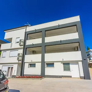 Cvetkovic Apartment Crikvenica